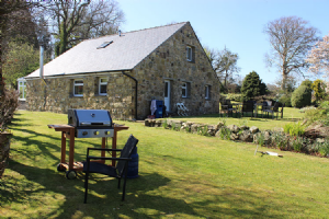 Wern Fawr Manor Farm Photo