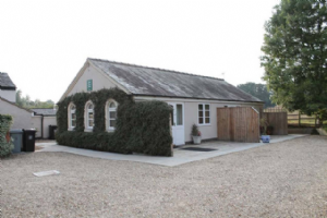 Waterloo Cottages Photo