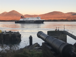 PORT ASKAIG HOTEL and STORES Photo