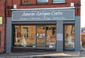 Amorini Antiques Centre Photo