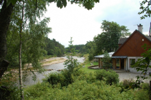 Aviemore Mountain lodges Photo