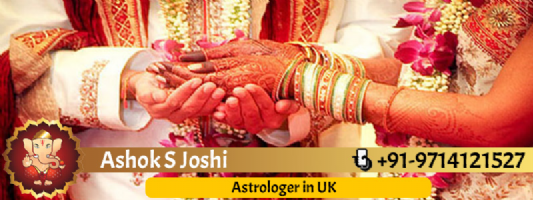 Astrologer in UK Photo