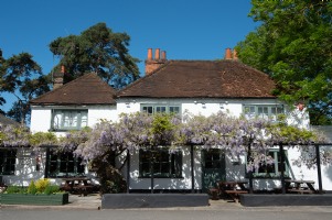 The Crown Inn at Burnham Beeches Photo