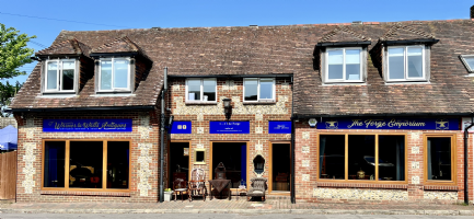 Warner & Watts Antiques Photo