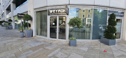WEYRON Massage Chairs London Photo