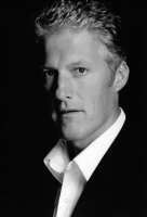 David Redfearn Corporate Magic Photo